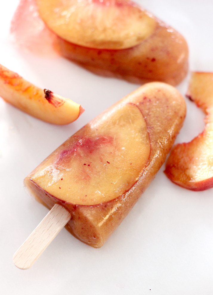 Summer Popsicles: peach & prosecco