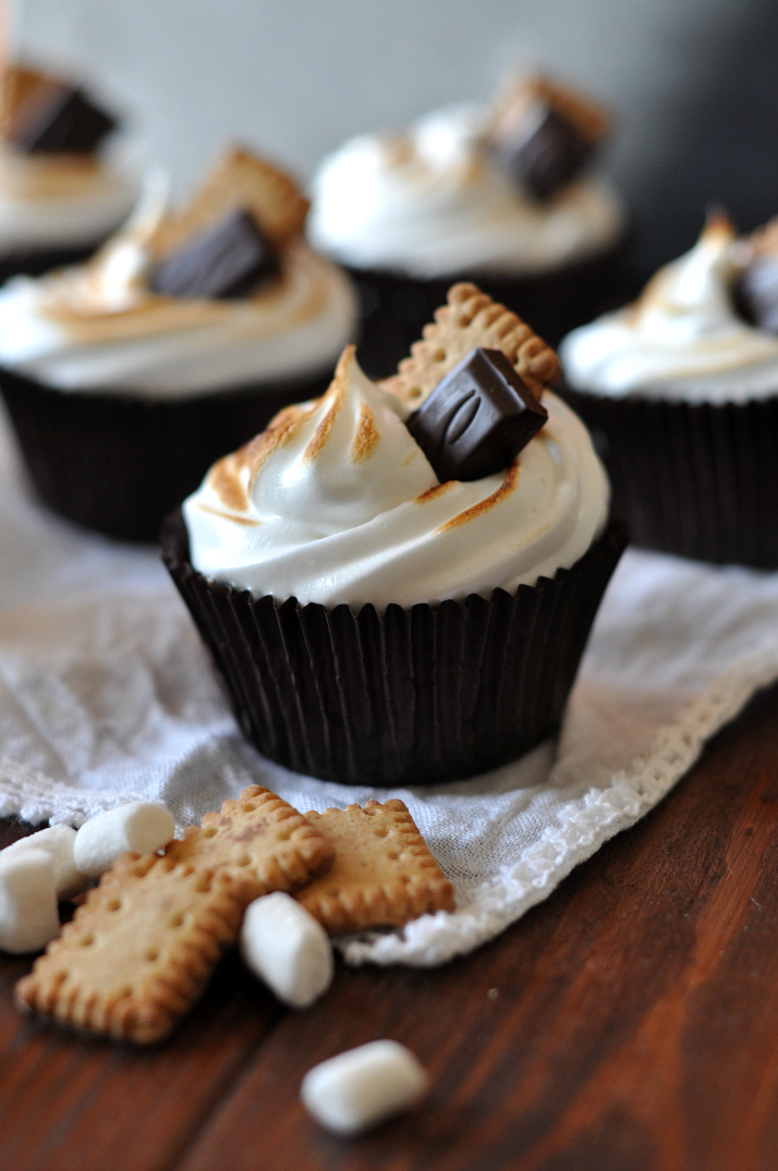 Recipe: S'Mores Cupcakes | The Daily Dose