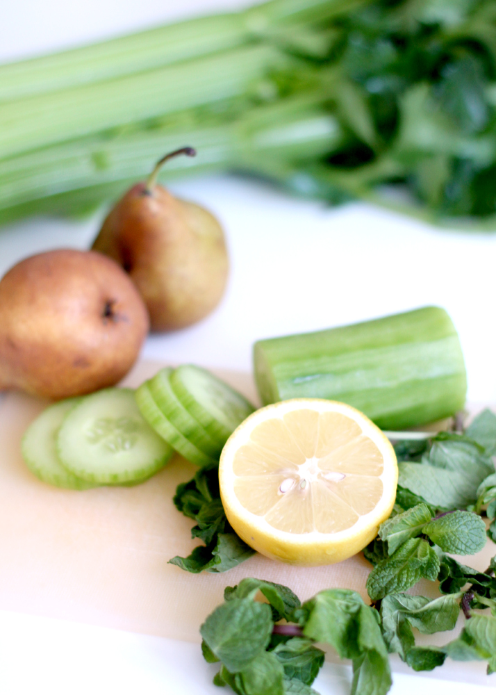 Green Detox Smoothie | The Daily Dose