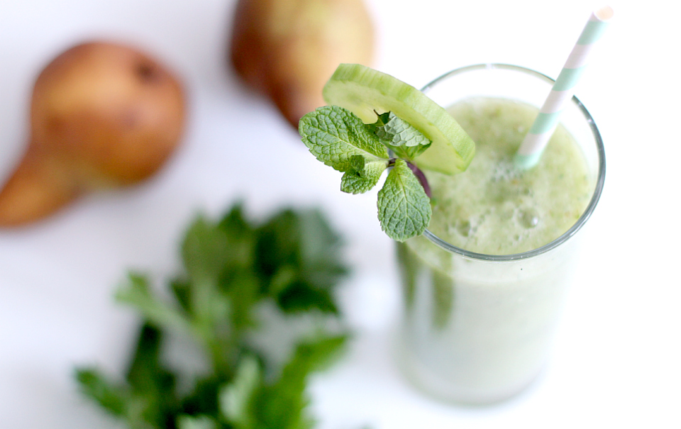 Green Detox Smoothie | The Daily Dose