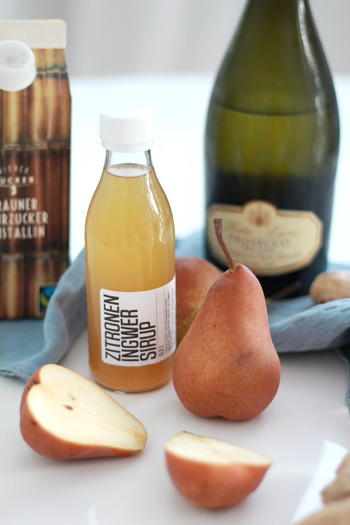 Ginger Pear Mimosas | The Daily Dose