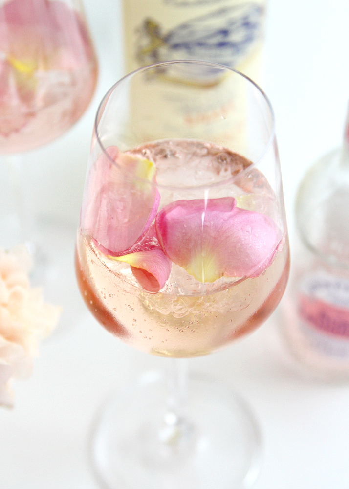 La Vie En Rose - Lillet Cocktail | Love Daily Dose