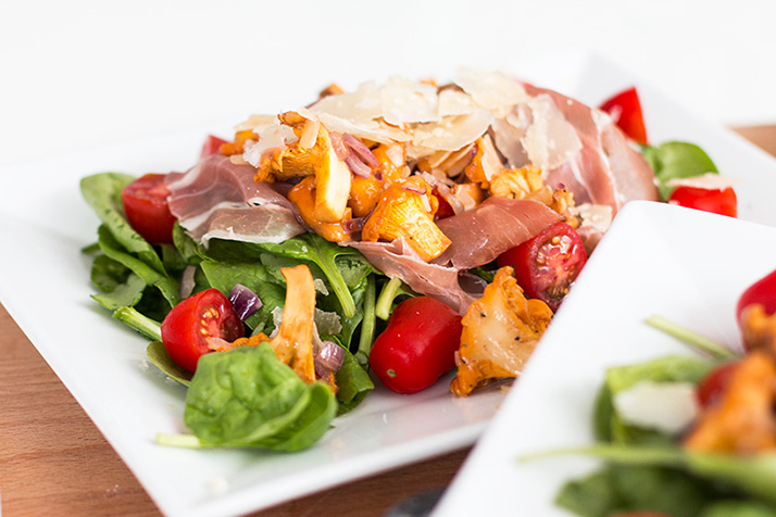 Late Summer Salad with Chanterelles & Prosciutto | Love Daily Dose