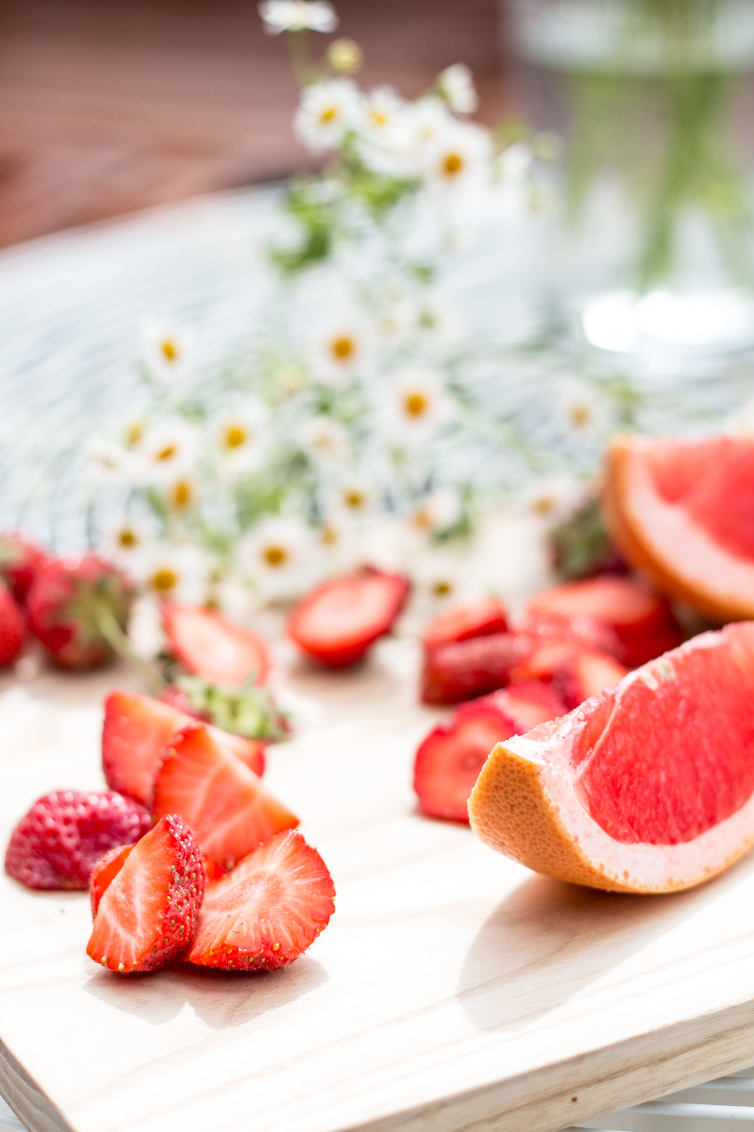 Vöslauer Superprickelnd: Strawberry-Camomile-Lemonade Recipe | Love Daily Dose