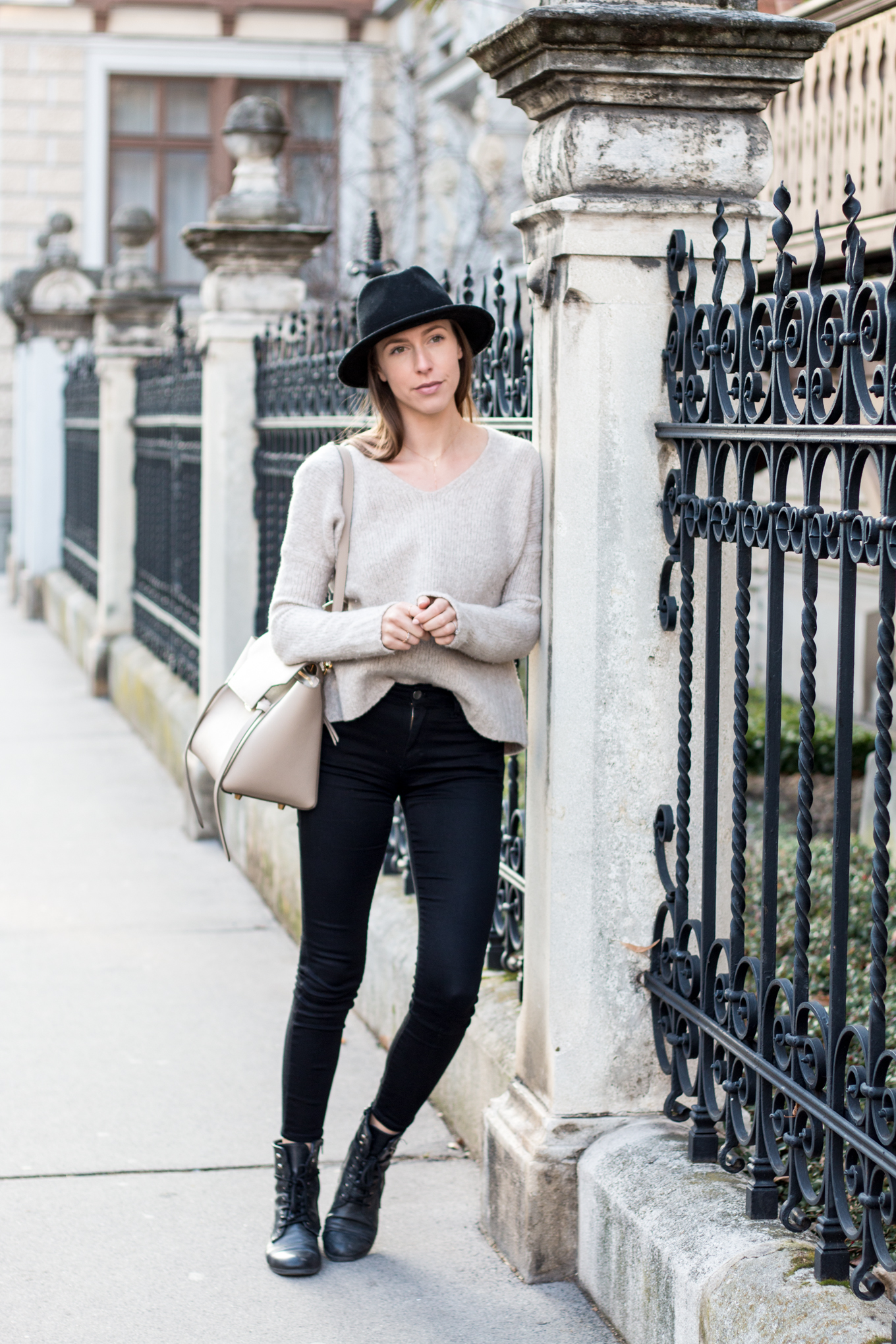Editor's Pick: Black Hats | The Daily Dose