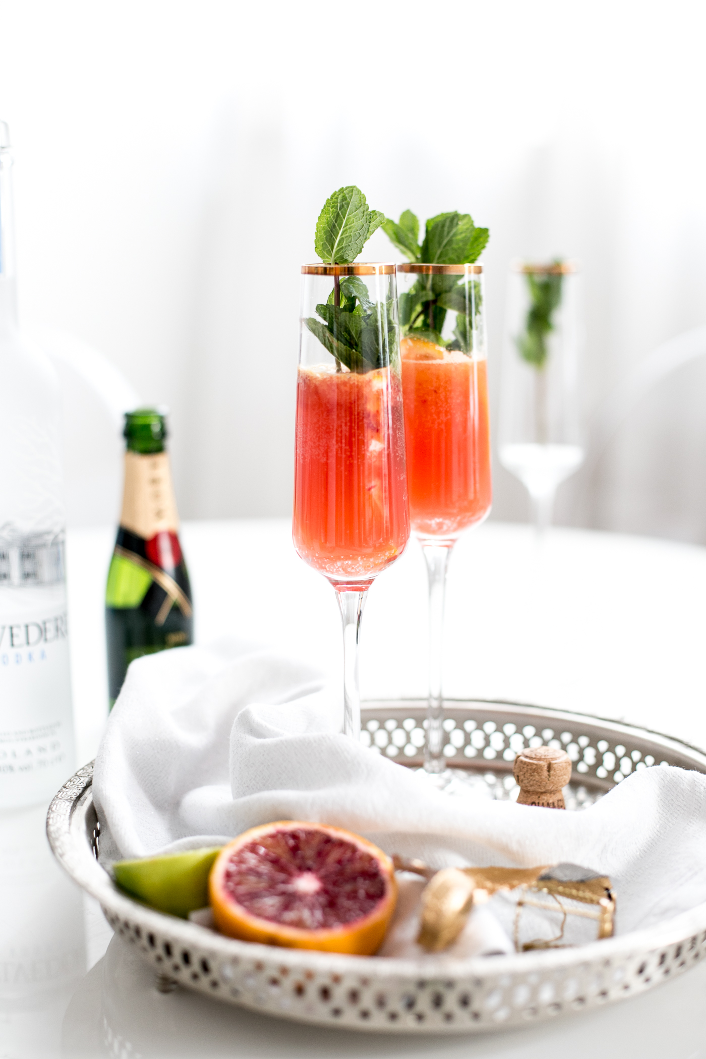 Bubbly Friday: Blood Orange Champagne Mules | Love Daily Dose