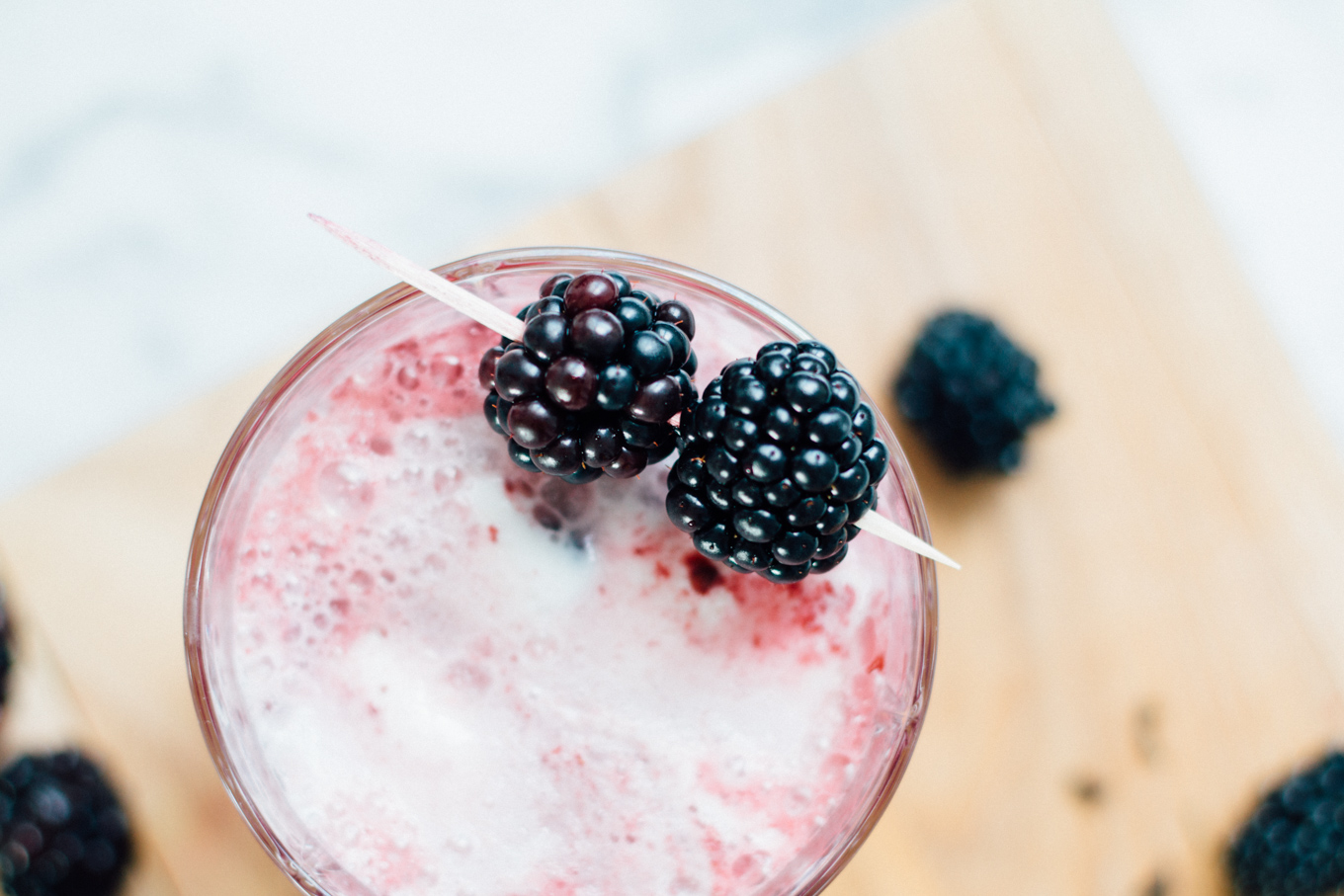 Blackberry Floats | The Daily Dose