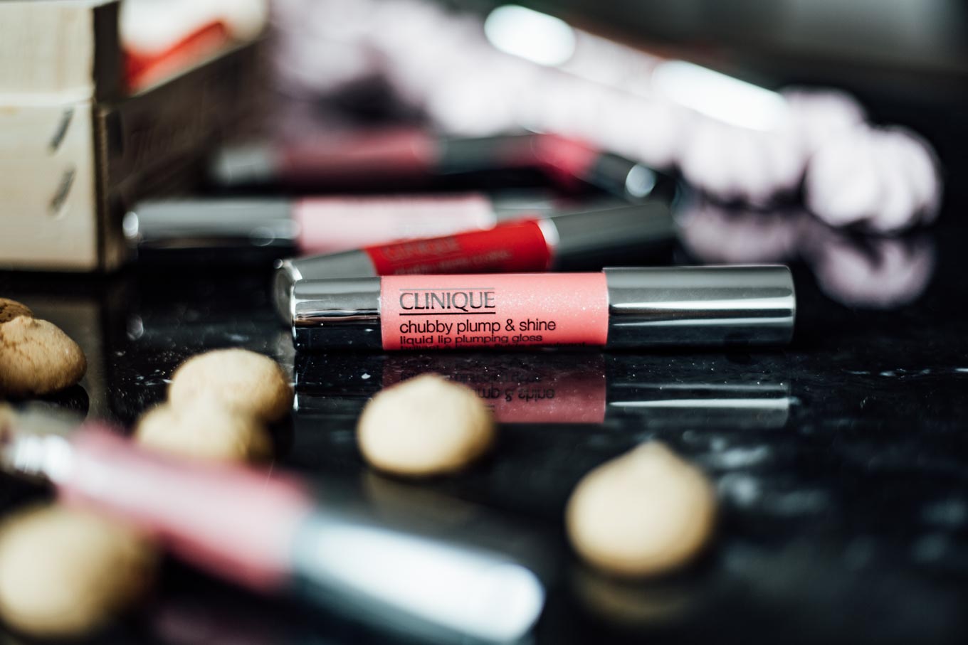 Treat your Mom for Mother's Day: Clinique Chubby Stick Plump & Shine | #lovedailydose
