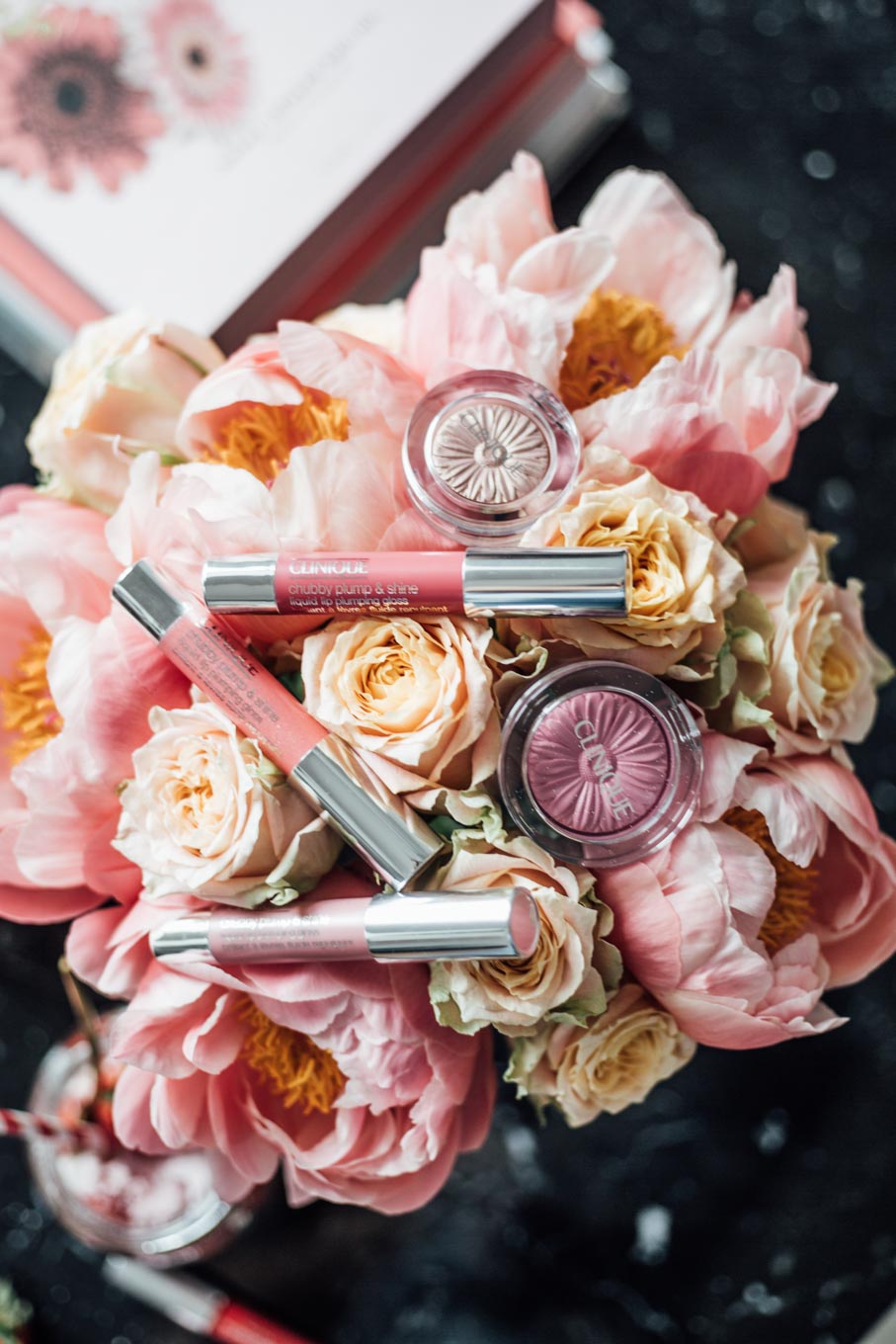 Treat your Mom for Mother's Day: Clinique Chubby Stick Plump & Shine | #lovedailydose