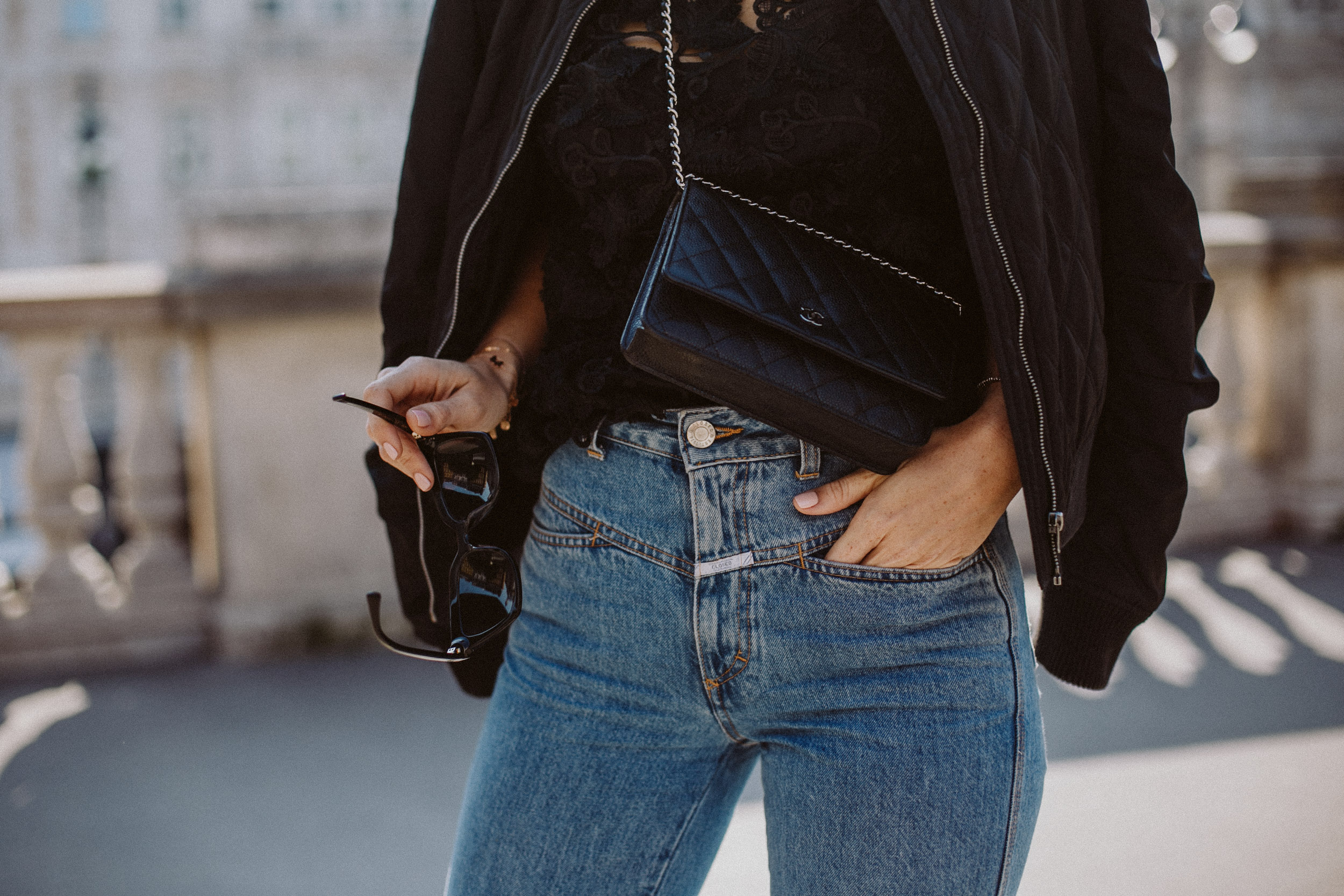 High Waisted Jeans | The Daily Dose