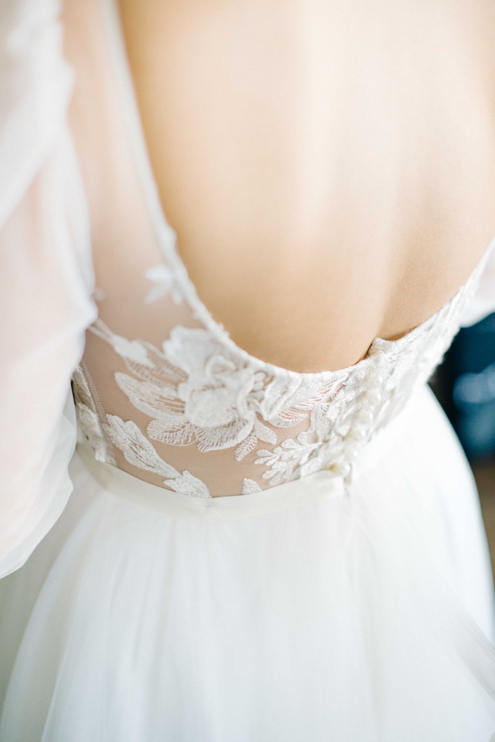 Wedding on a budget: Bridal Dress For Less | love daily dose
