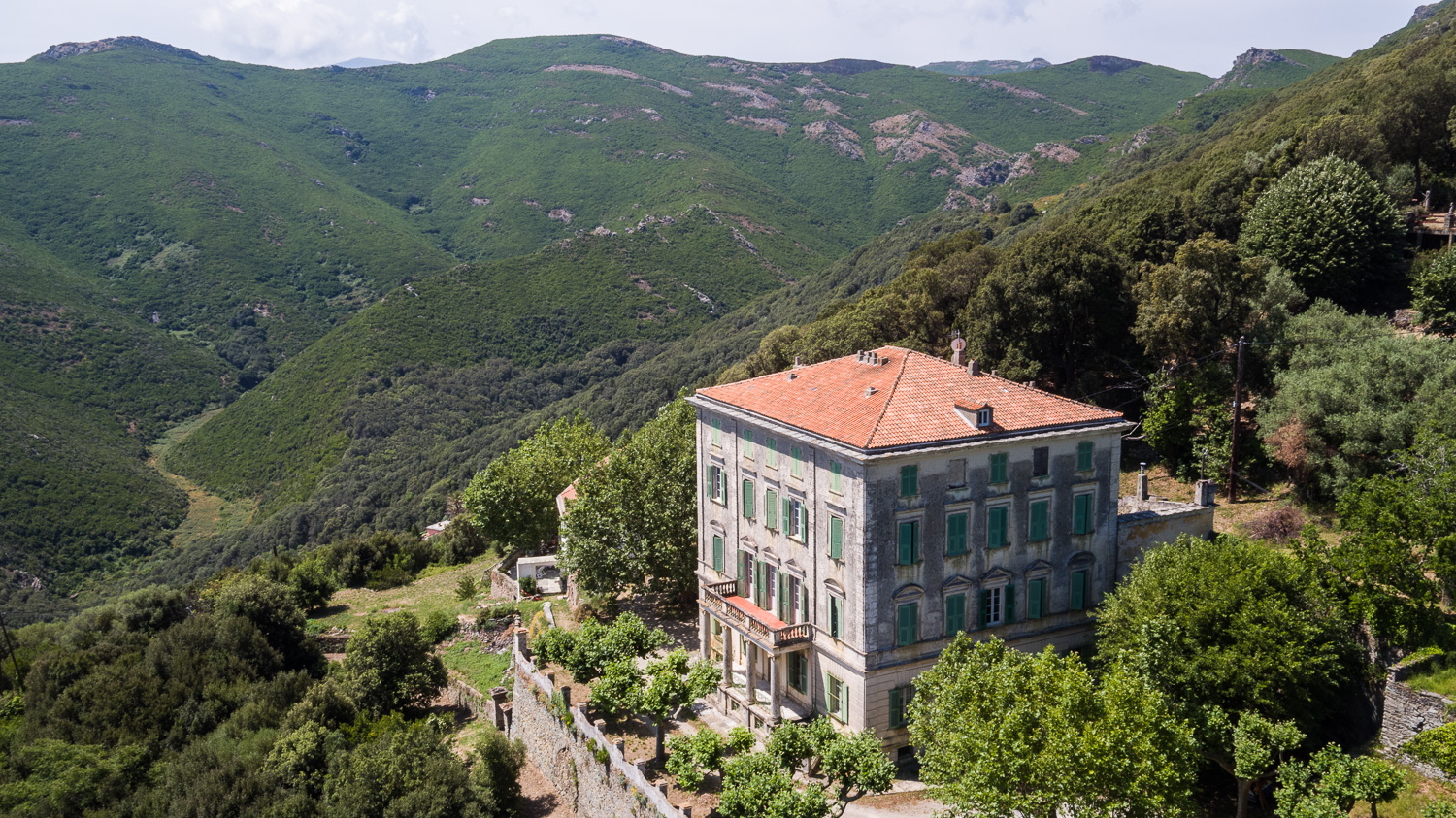 Top 5: die besten Hotels auf Korsika | Love Daily Dose