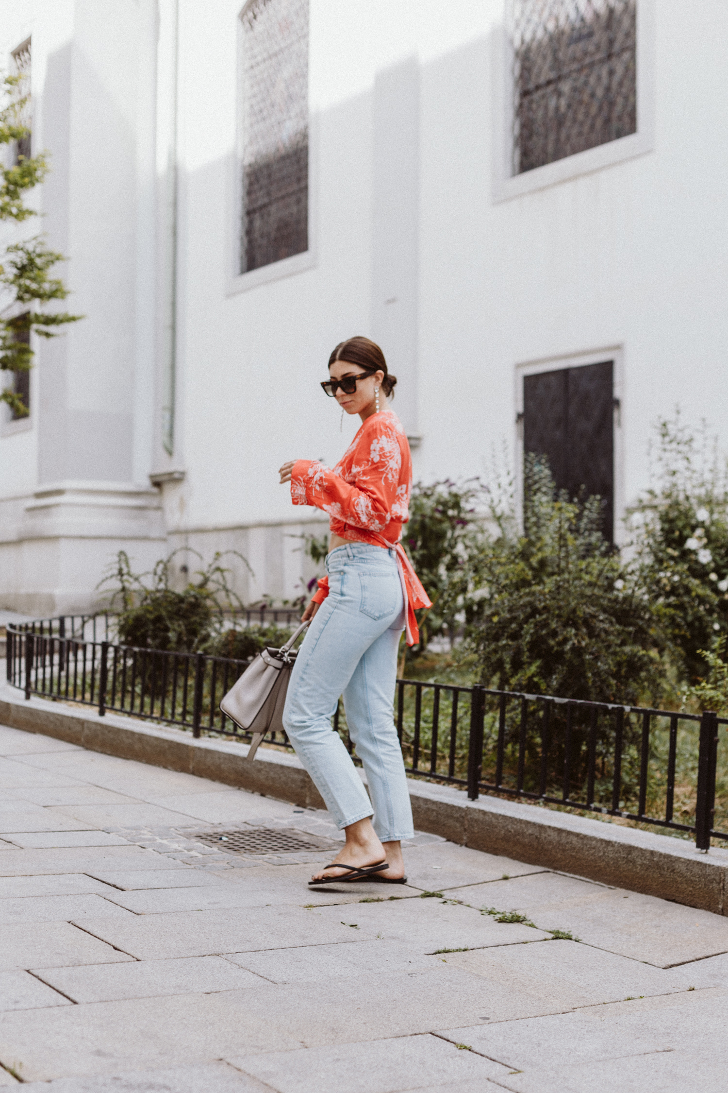 Editor's Pick: Summer Coral Outfit - Love Daily Dose
